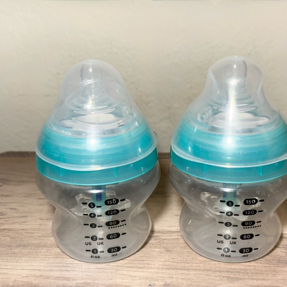 Lot of 2 Tommee Tippee Advanced Anti-Colic Bottles 150ml (5 oz) - Picture 7 of 10